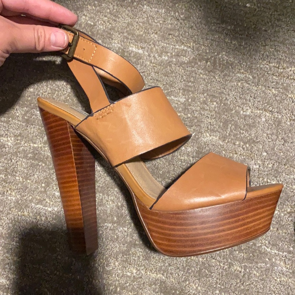 Steve madden brown/nude heels